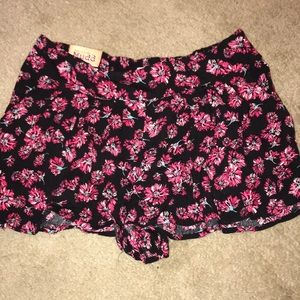 BRAND NEW mudd summer shorts